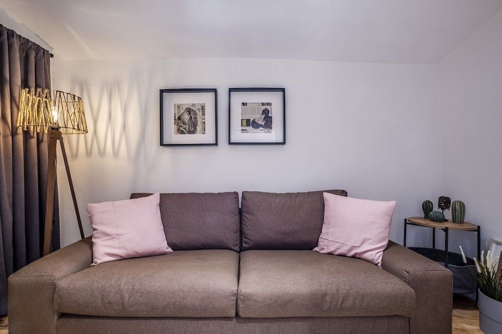 undefined Lovely Flat With Terrace on Istiklal Street 7