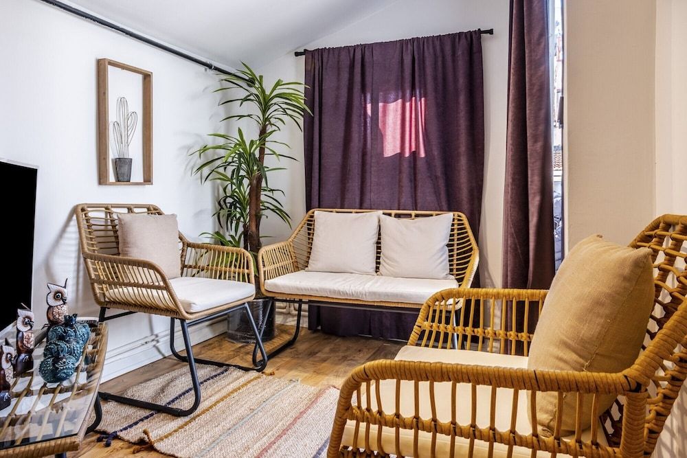 undefined Lovely Flat With Terrace on Istiklal Street