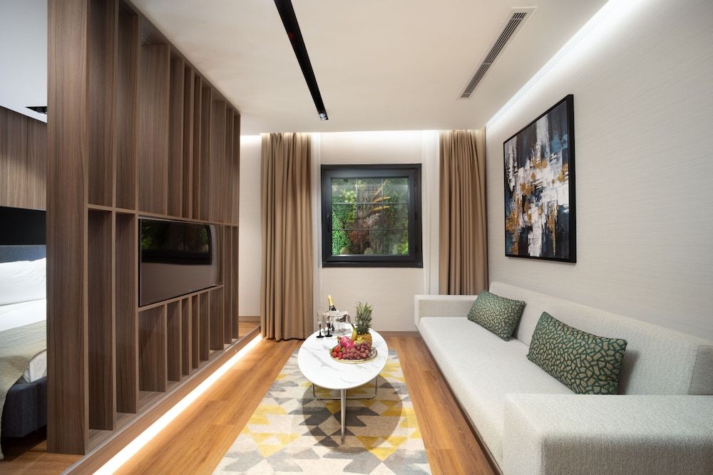 undefined Nish Palace Besiktas 9