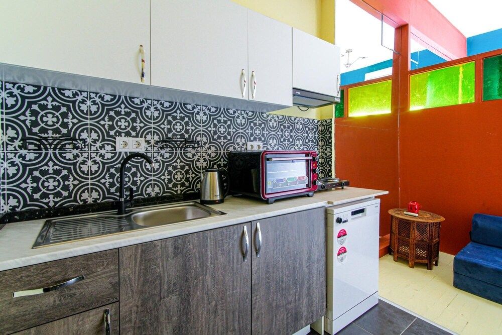 undefined Fully Furnished Studio Flat in Beyoglu 6