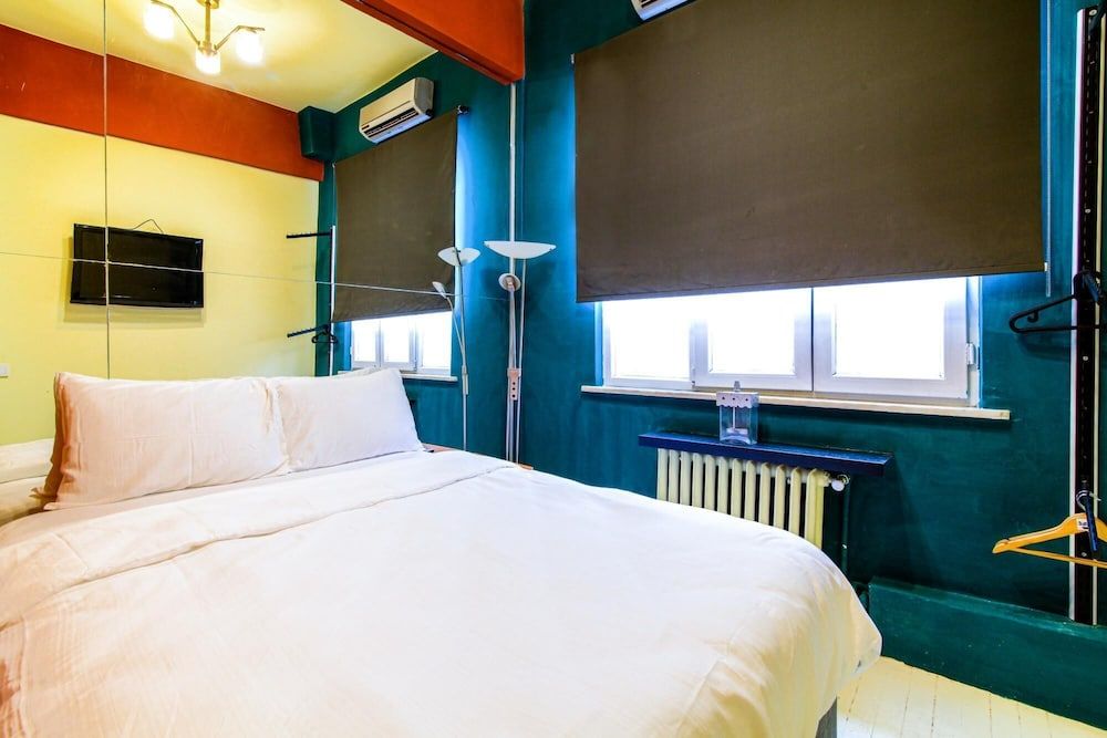 undefined Fully Furnished Studio Flat in Beyoglu 10