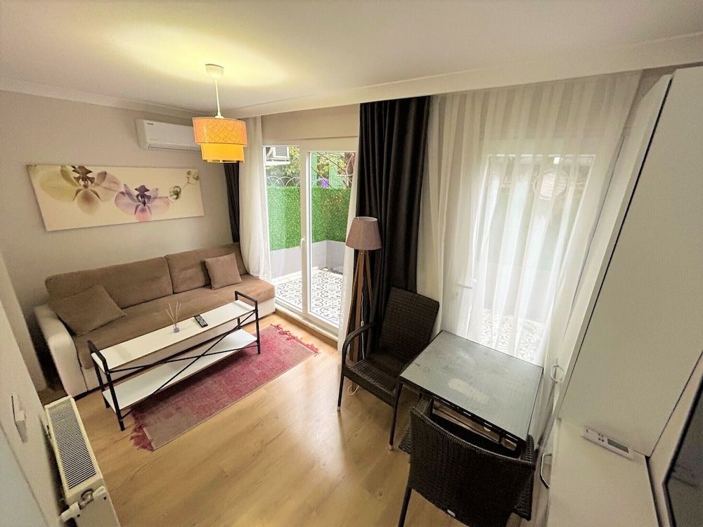 FTF Suits Kuzguncuk Bostan City Apartment 12