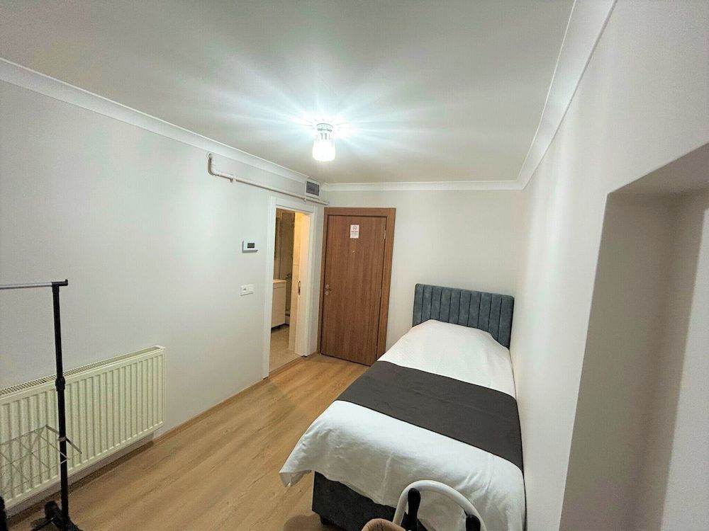 undefined FTF Suits Kuzguncuk Bostan 4