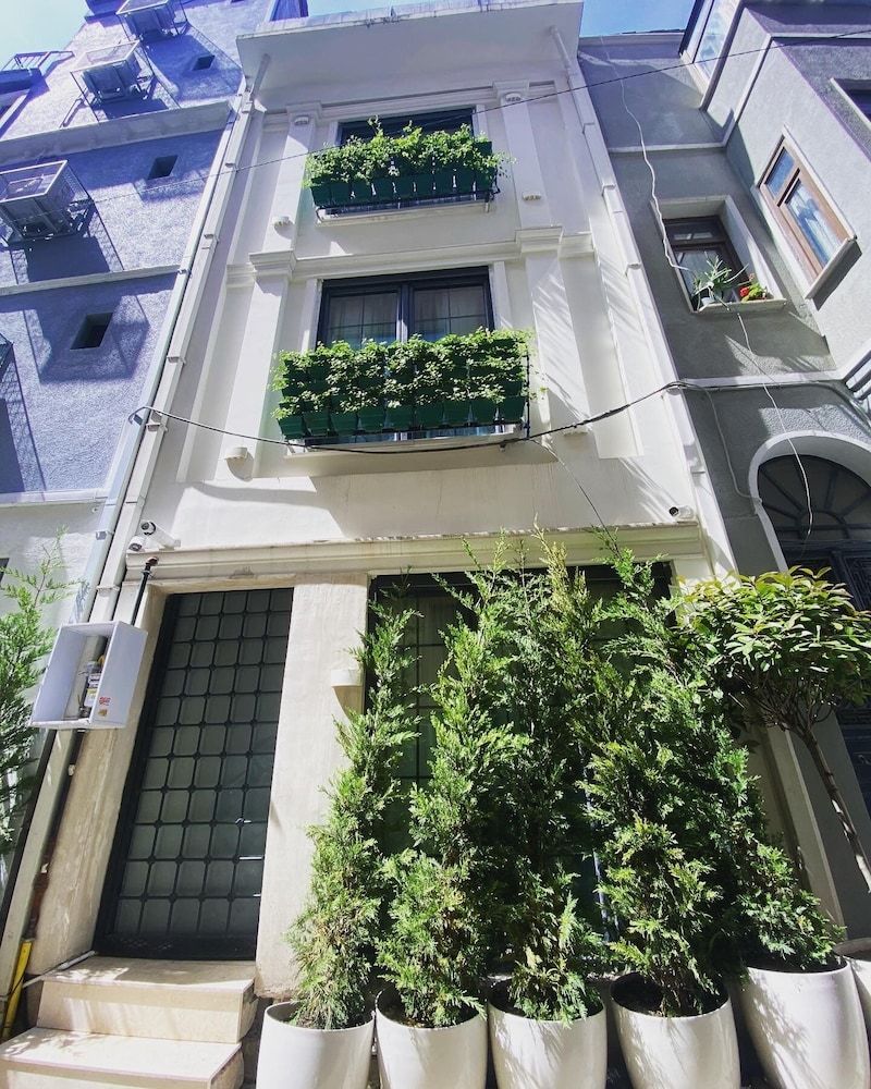 undefined AB Residences 7