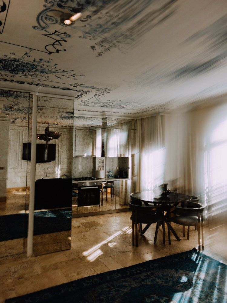 AB Residences Signature Apartment 14