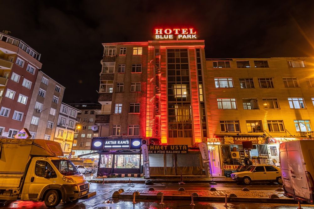 undefined Blue Park Hotel 6