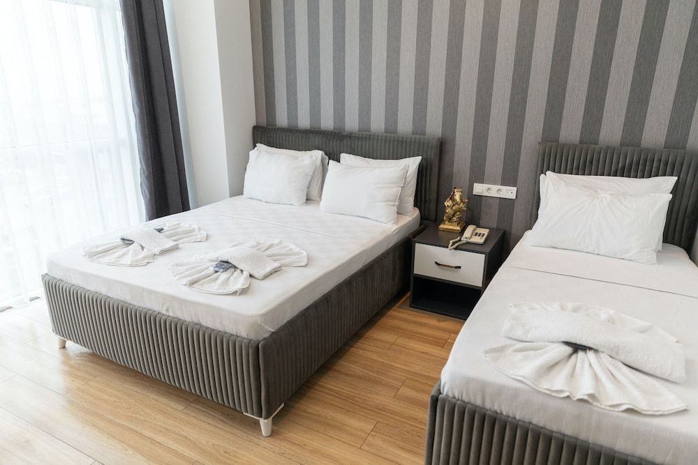 The Hera Maltepe Otel &Spa Deluxe Triple Suite