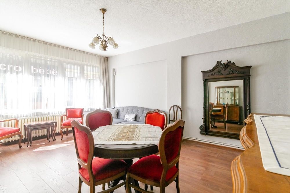 undefined Centrally Located Flat in Sisli Nisantasi 4