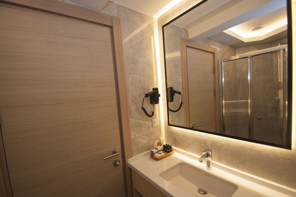 Vera Life Hotel Economy Double Room 8