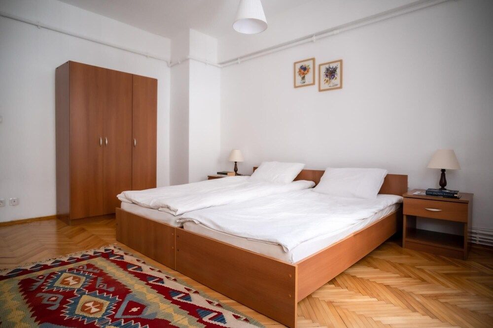 undefined Spacious Flat With Central Location in Beyoglu 5