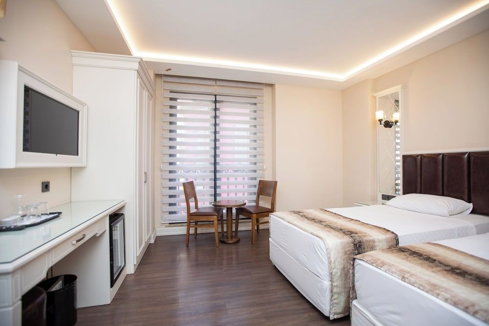 Prag Hotel Comfort Twin Room 3