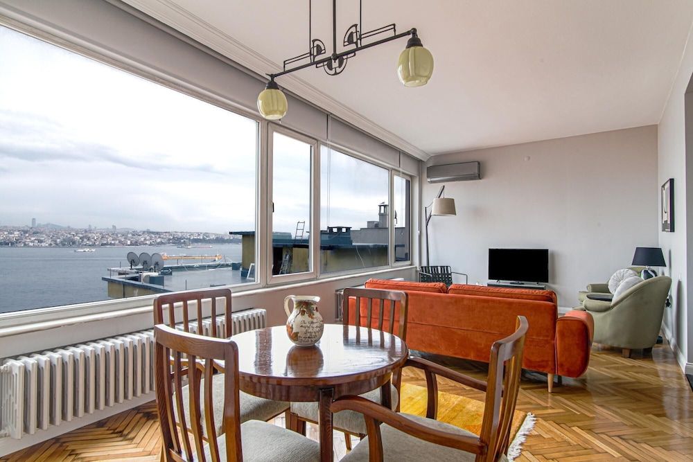 undefined Central 2 1 Flat With Bosphorus View in Beyoglu