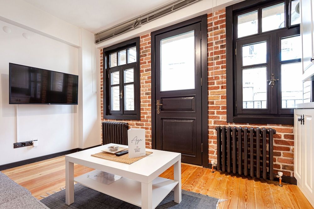 Olympia Flats by Oval Business Apartment 9