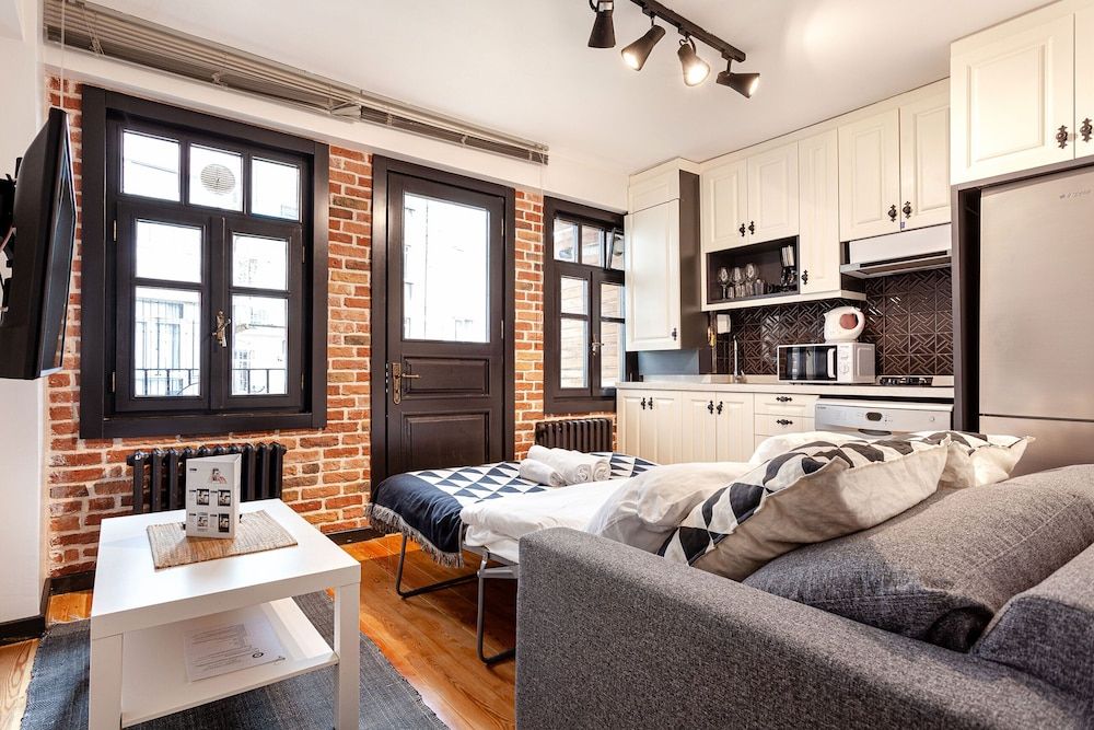 Olympia Flats by Oval Business Apartment 3