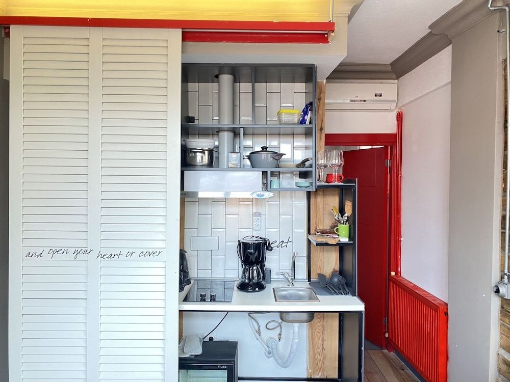 undefined Cozy and Charming Studio Flat in Beyoglu 7