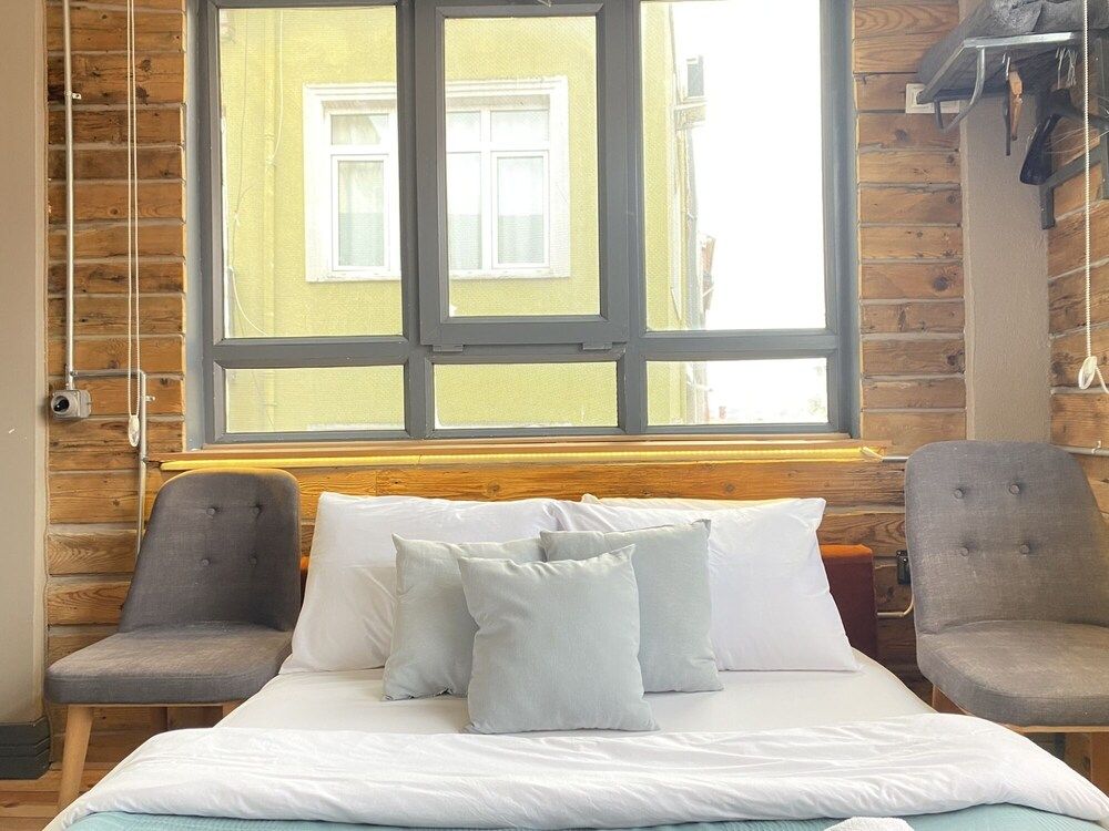 undefined Cozy and Charming Studio Flat in Beyoglu 6