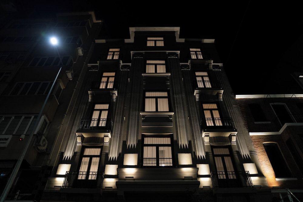 undefined Monev İstanbul