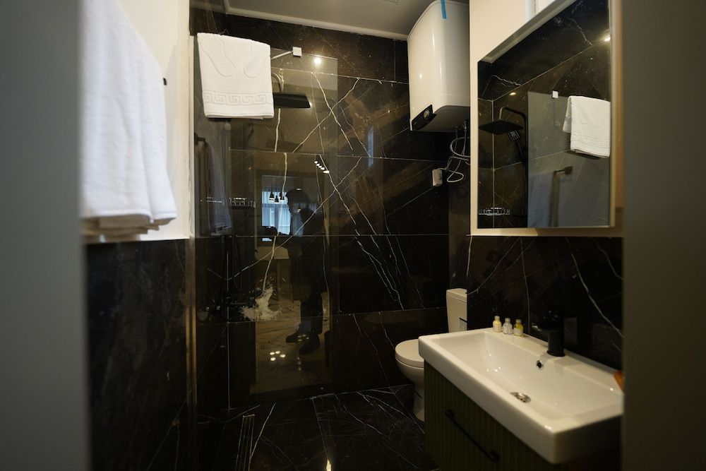 Monev İstanbul Studyo Oda 6