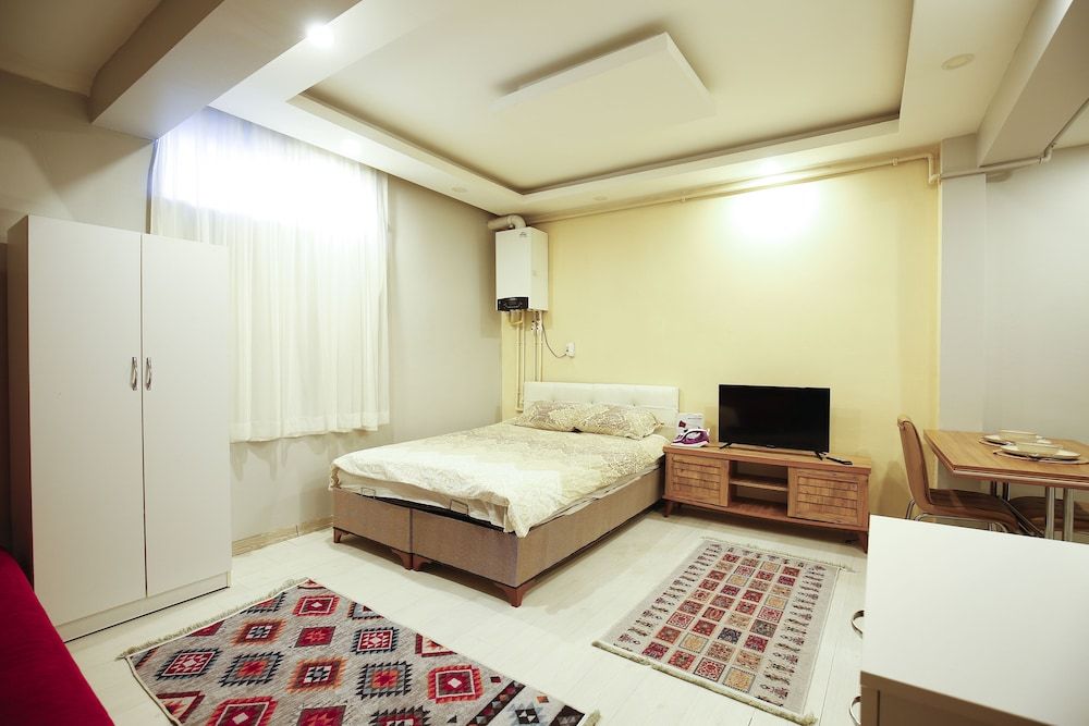 undefined MilanoSuite 8