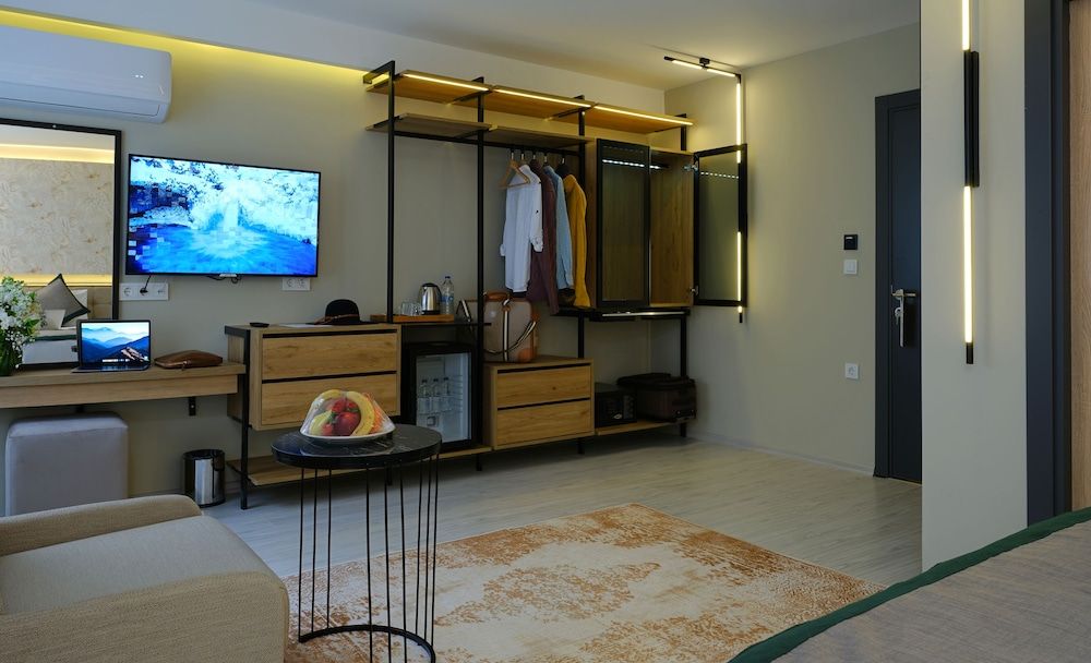 undefined Casa De Port Hotel 8