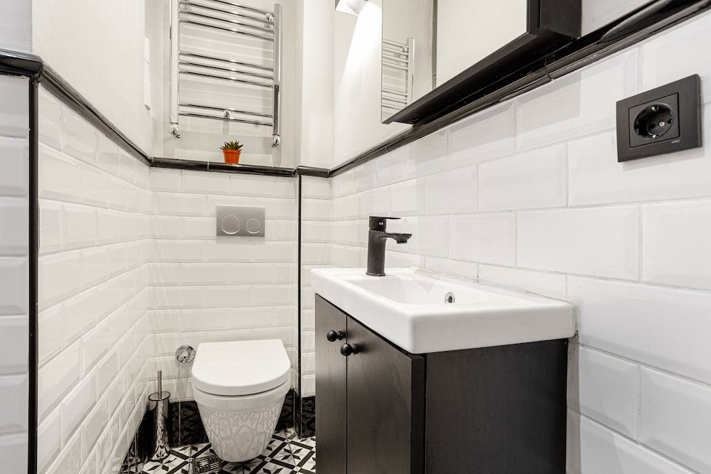 Lola Flats by Oval Elite Apartment 5