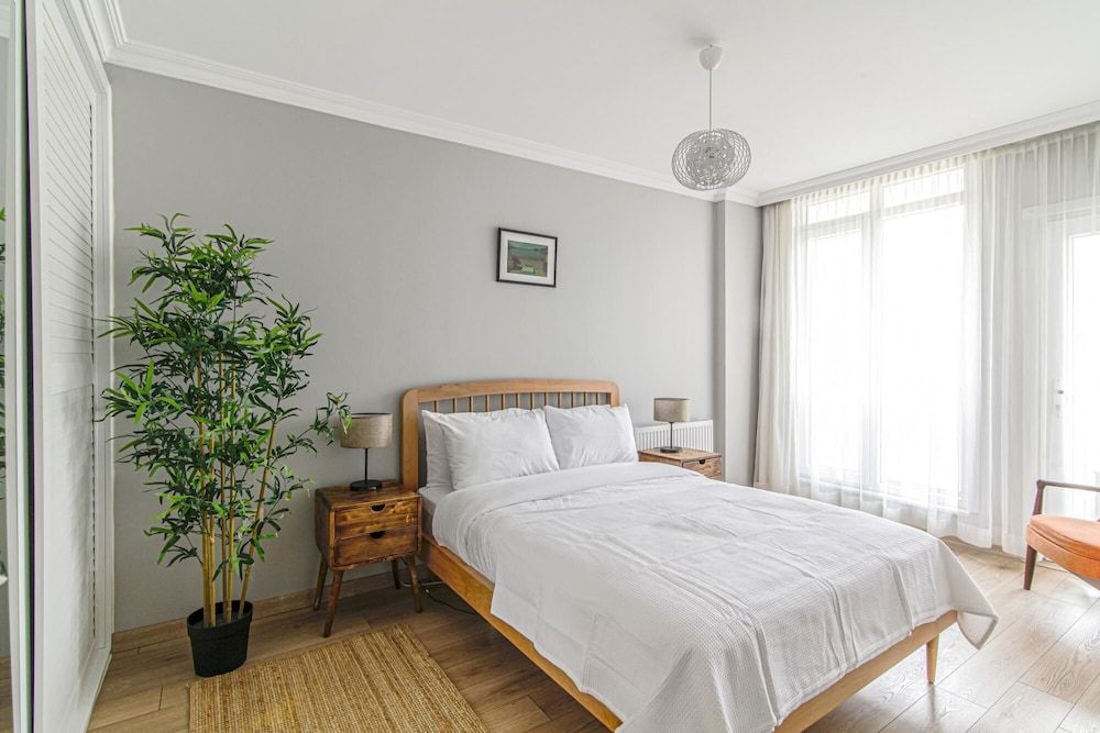 undefined Central and Tastefully Designed Flat in Besiktas 8