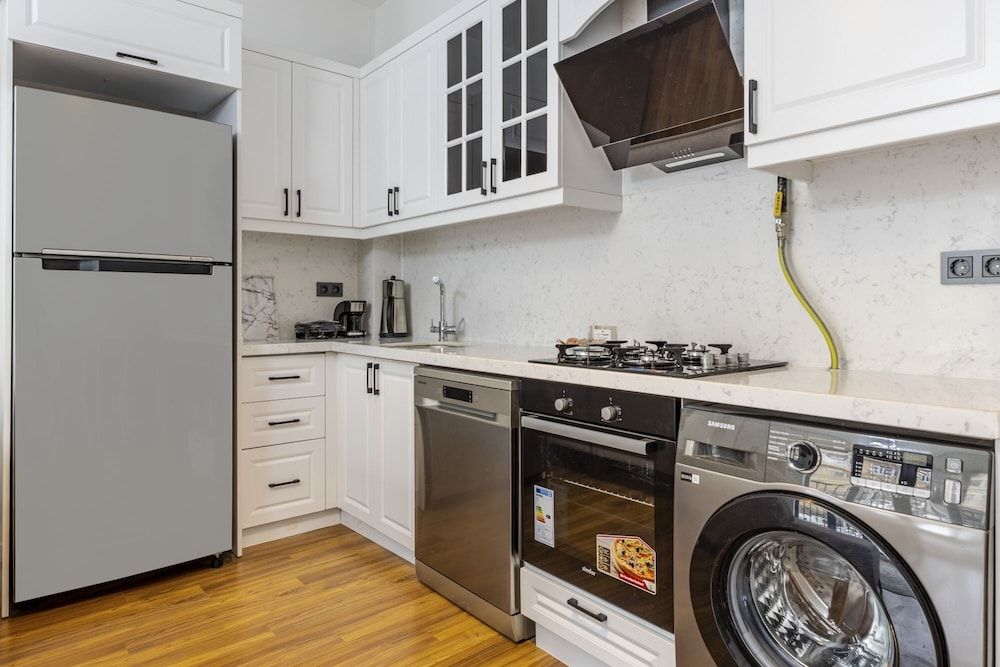 undefined Central and Modern 2 1 Flat in Sisli 4