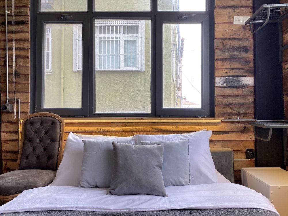 undefined Modern Designed Cozy Studio Flat in Beyoglu 3