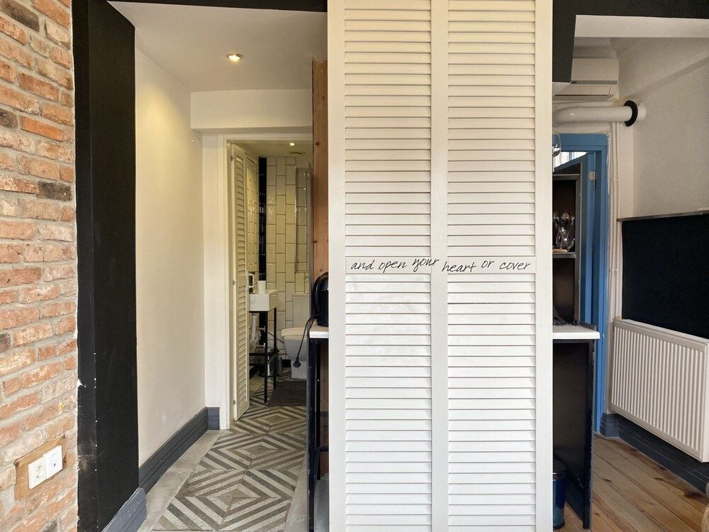 undefined Modern Designed Cozy Studio Flat in Beyoglu 9