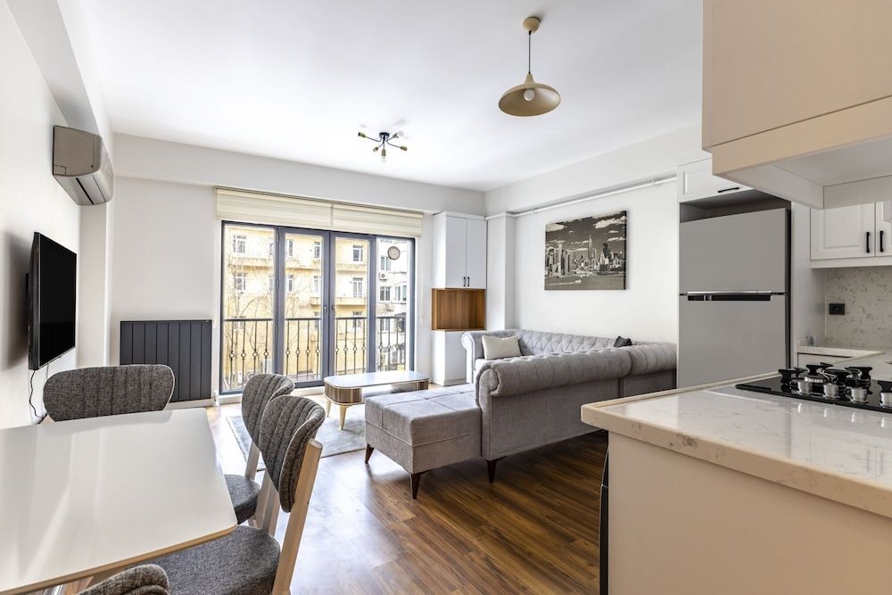 undefined Comfy Flat in Sisli With Central Location 3