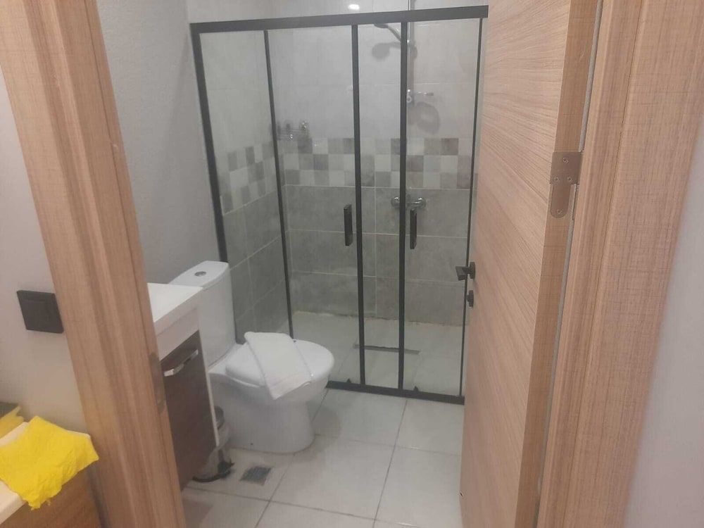 Big Peace Suite Economy Room 2