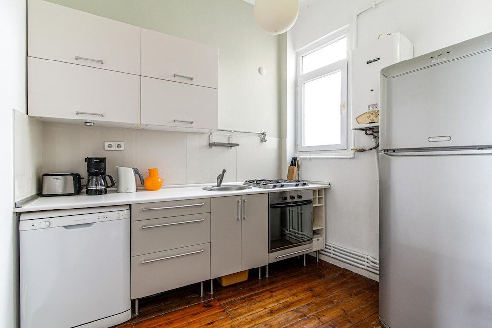 undefined Bright Chic Flat in Beyoglu 5