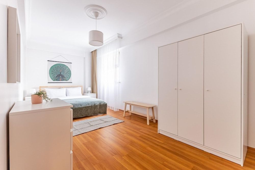 undefined Modern and Fully Furnished Flat in Sisli 8