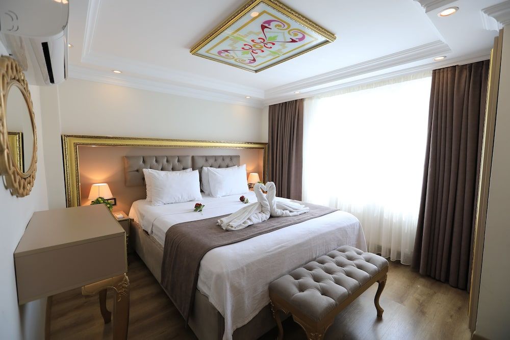 undefined Blue Zerzevan Konak 2