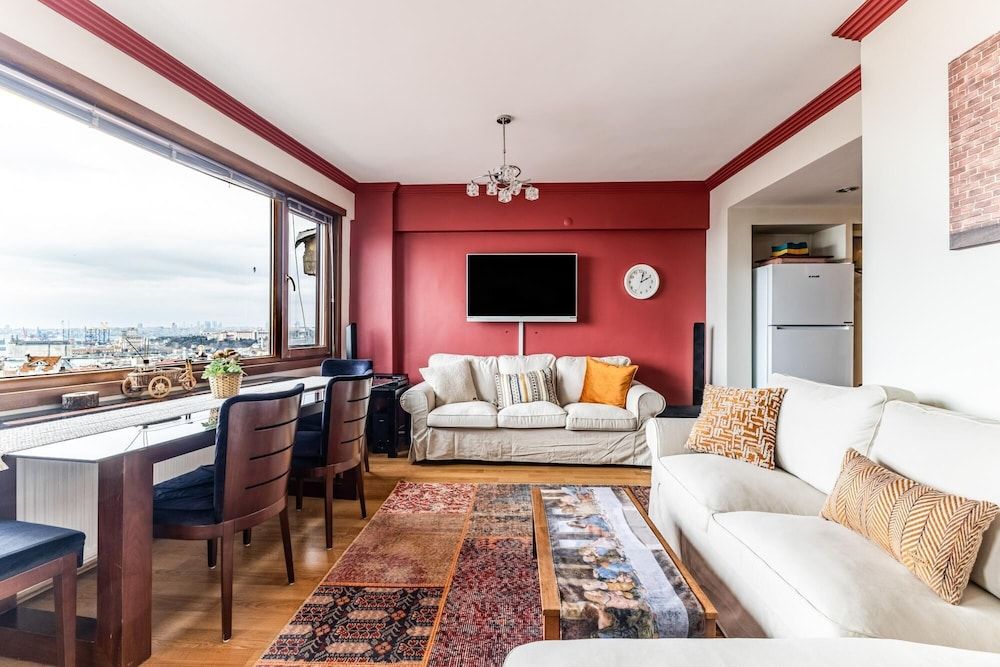 undefined Magnificent Flat With Sea View in Kadikoy 3