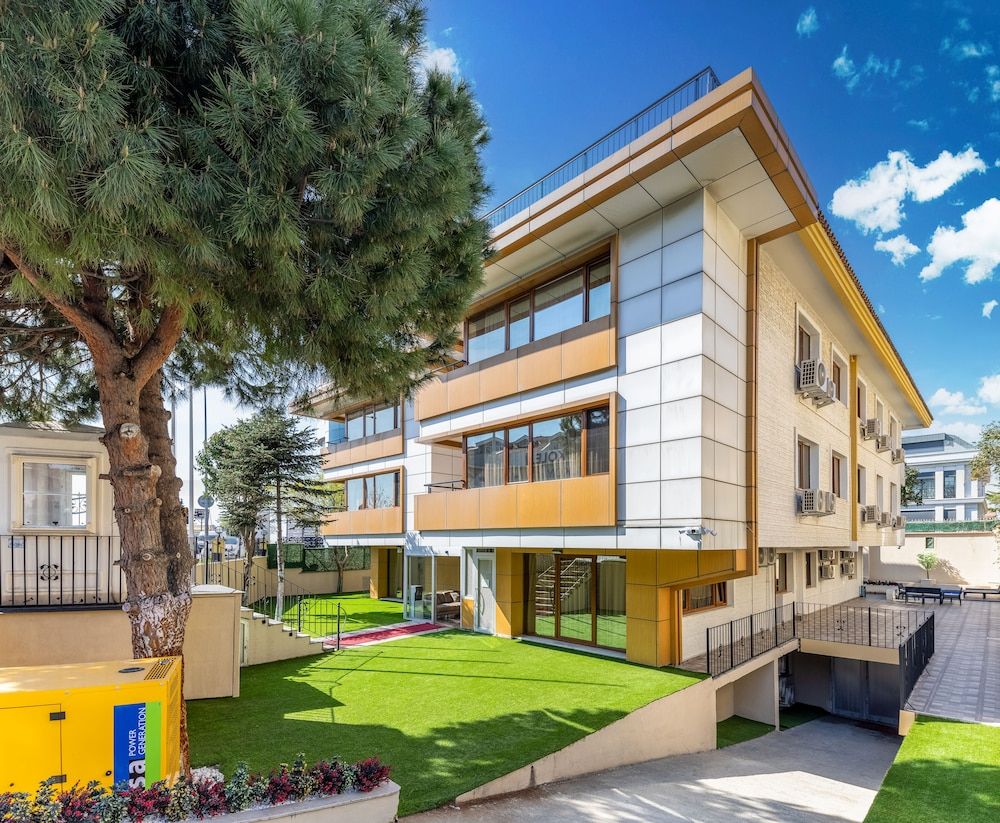 undefined Baymari Suites Design 8