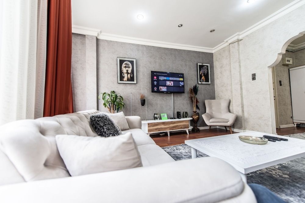 Taksim Square - Best Location Condo 5