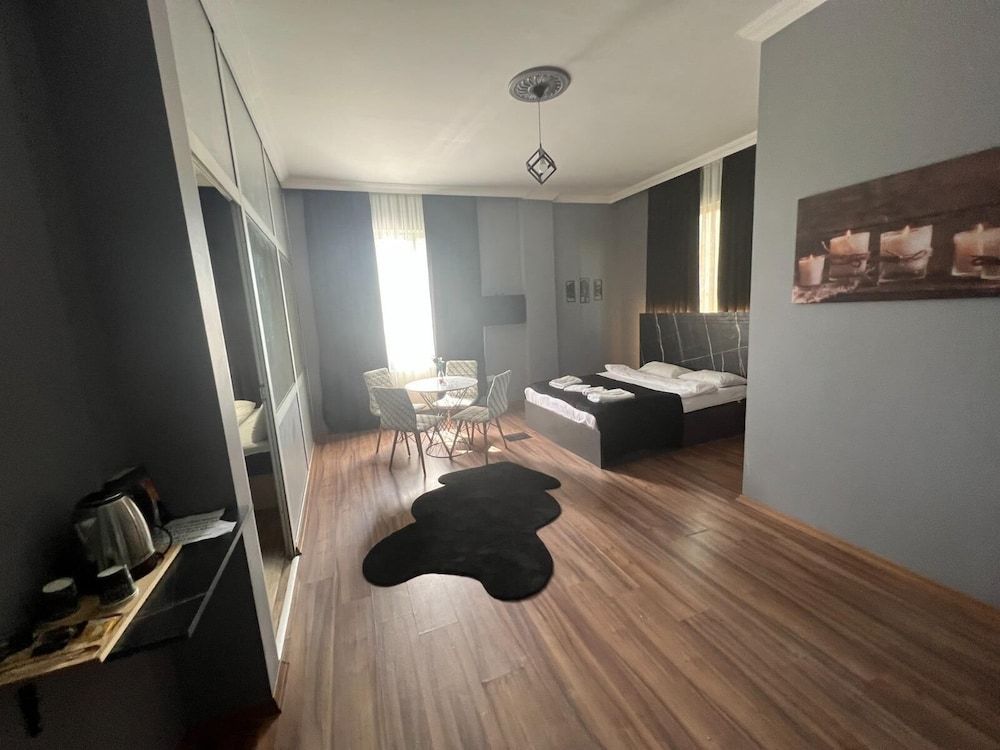 Lions Suit Hotel Family Quadruple Room