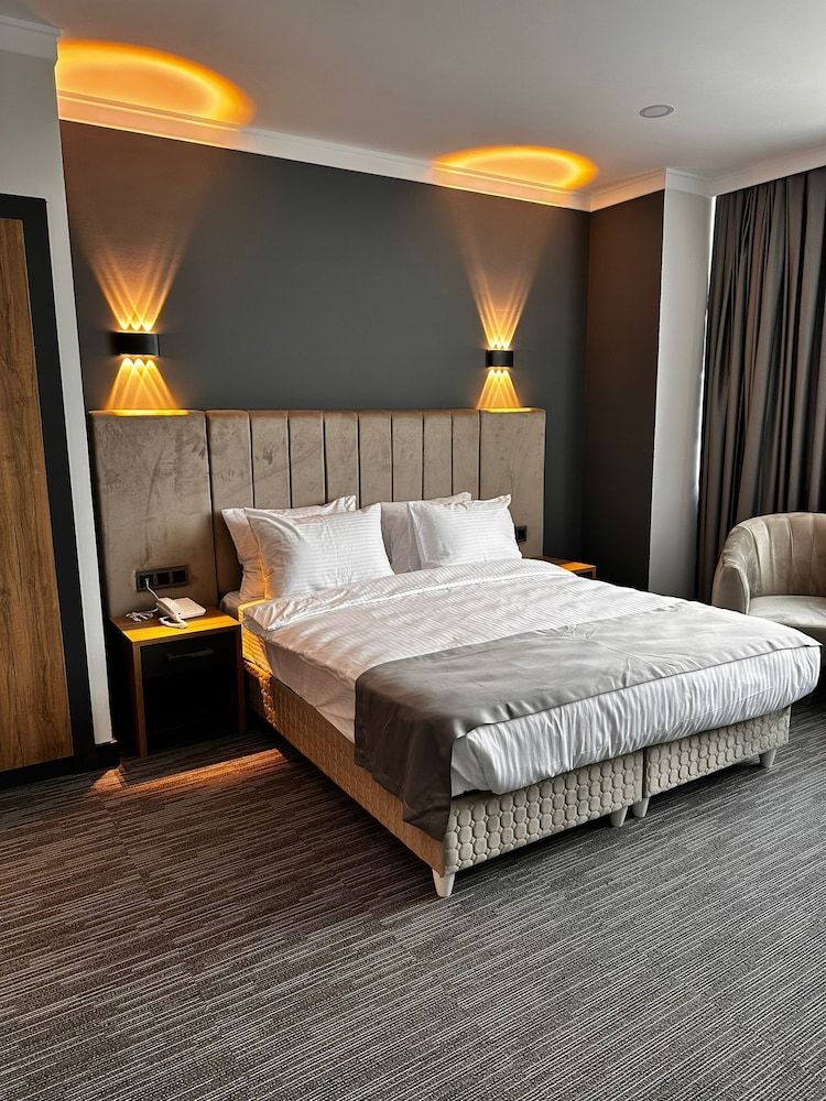 Vplus Hotel Standard Room 5