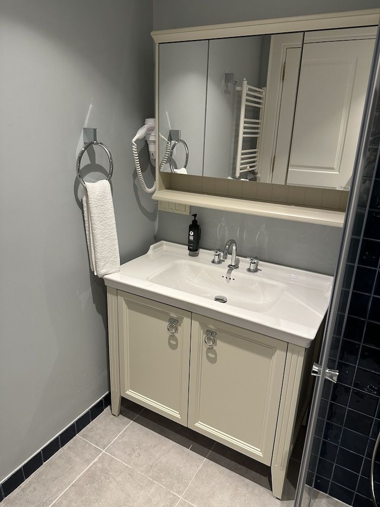 undefined Cosa Mesken 8