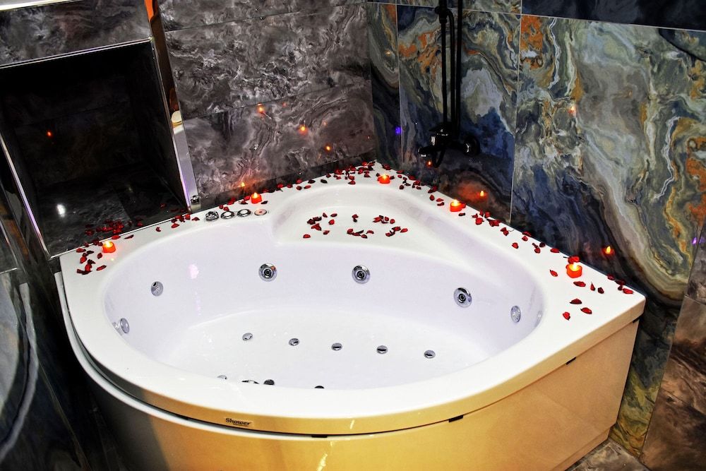 undefined Linda Port Hotel