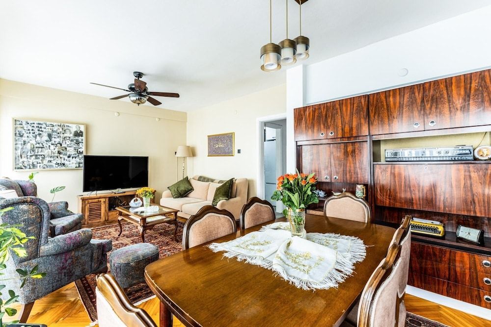 undefined Exquisite Flat Near Moda Coast in Kadikoy 6