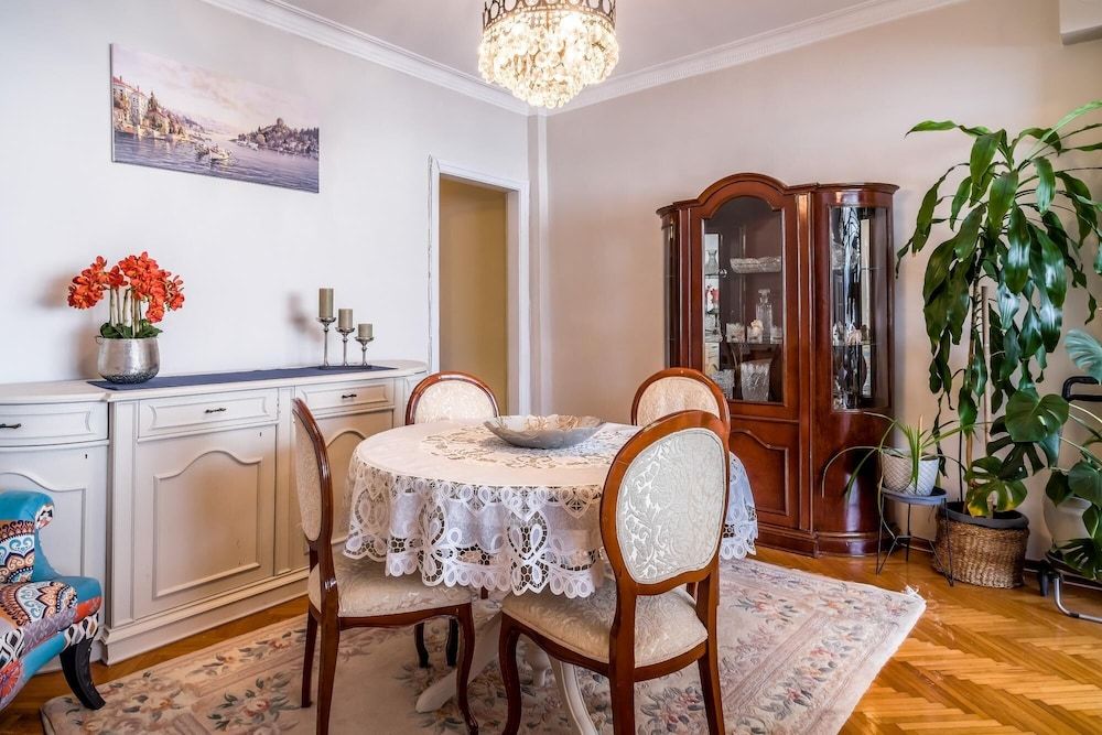 undefined Centrally Located Flat in Besiktas 4