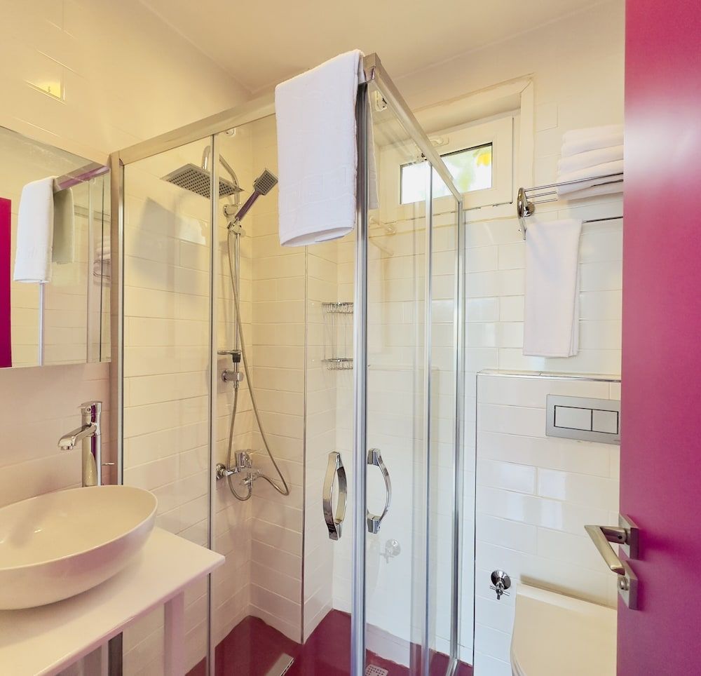 Roya Rooms Karakoy Deluxe Room, 1 King Bed, Non Smoking, Sea Facing 22