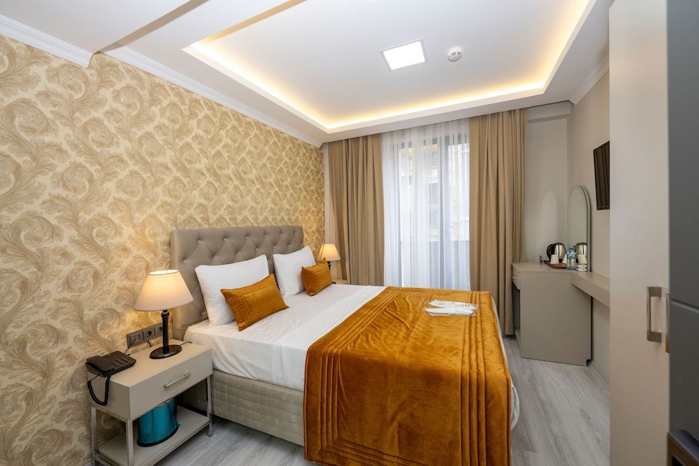 undefined Sky Star Deluxe 6