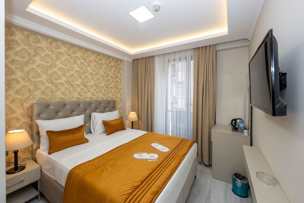 undefined Sky Star Deluxe