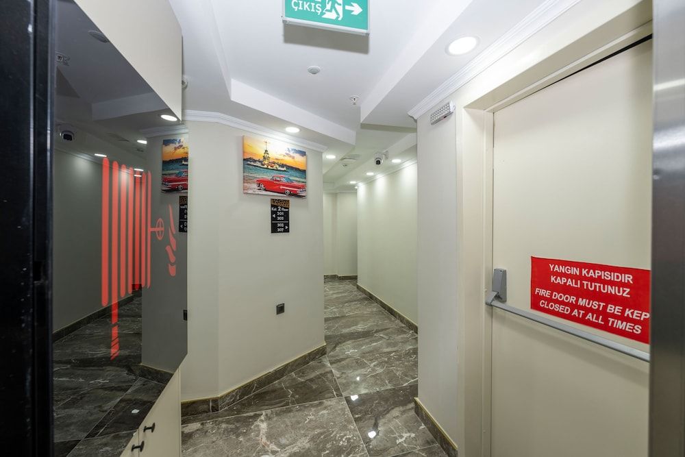 undefined Sky Star Deluxe 3