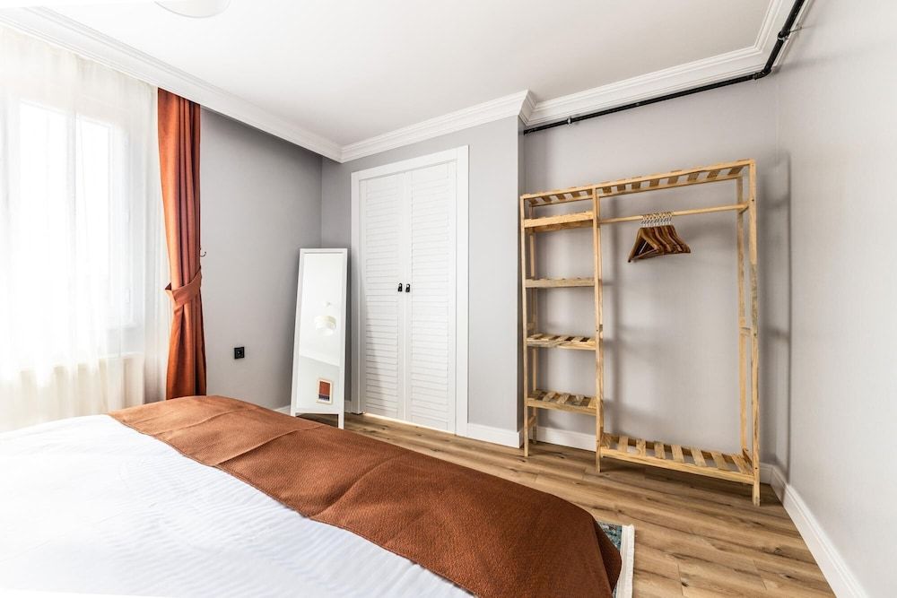 undefined Centrally Located Furnished Flat in Kadikoy 9