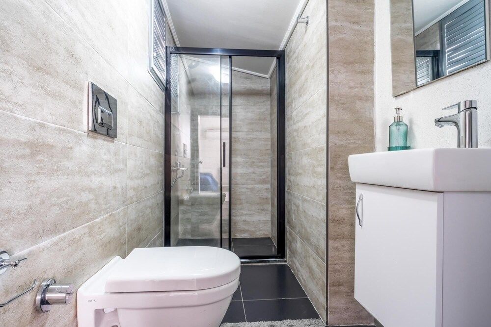 Gorgeous Flat With Balcony in Besiktas Apartment 20