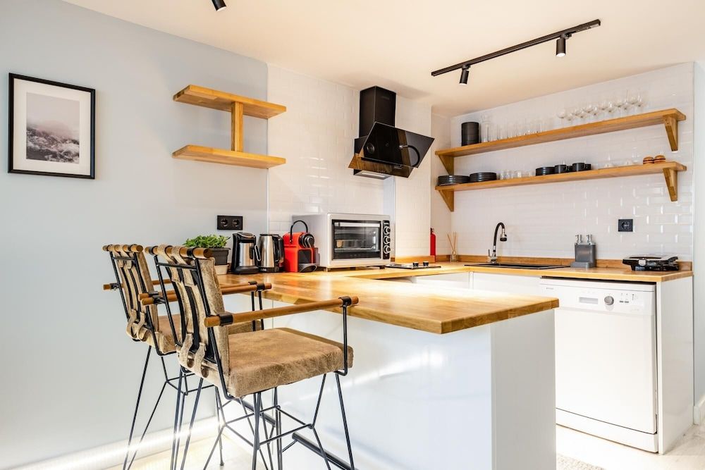 undefined Stylish and Comfy Studio Flat in Kad koy 4